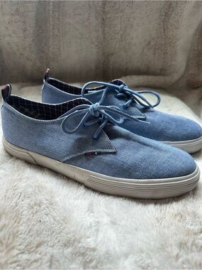 Ben Sherman Light Blue Canvas Lace-Up Sneakers